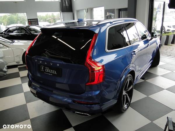 Volvo XC 90 - 8