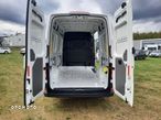 Volkswagen Crafter - 17