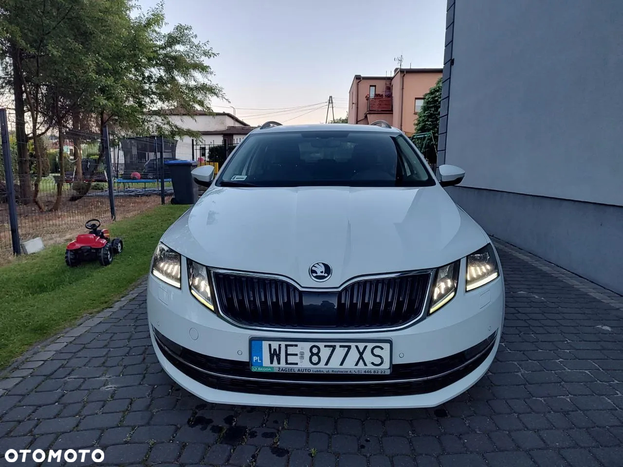 Skoda Octavia 2.0 TDI Style DSG - 8