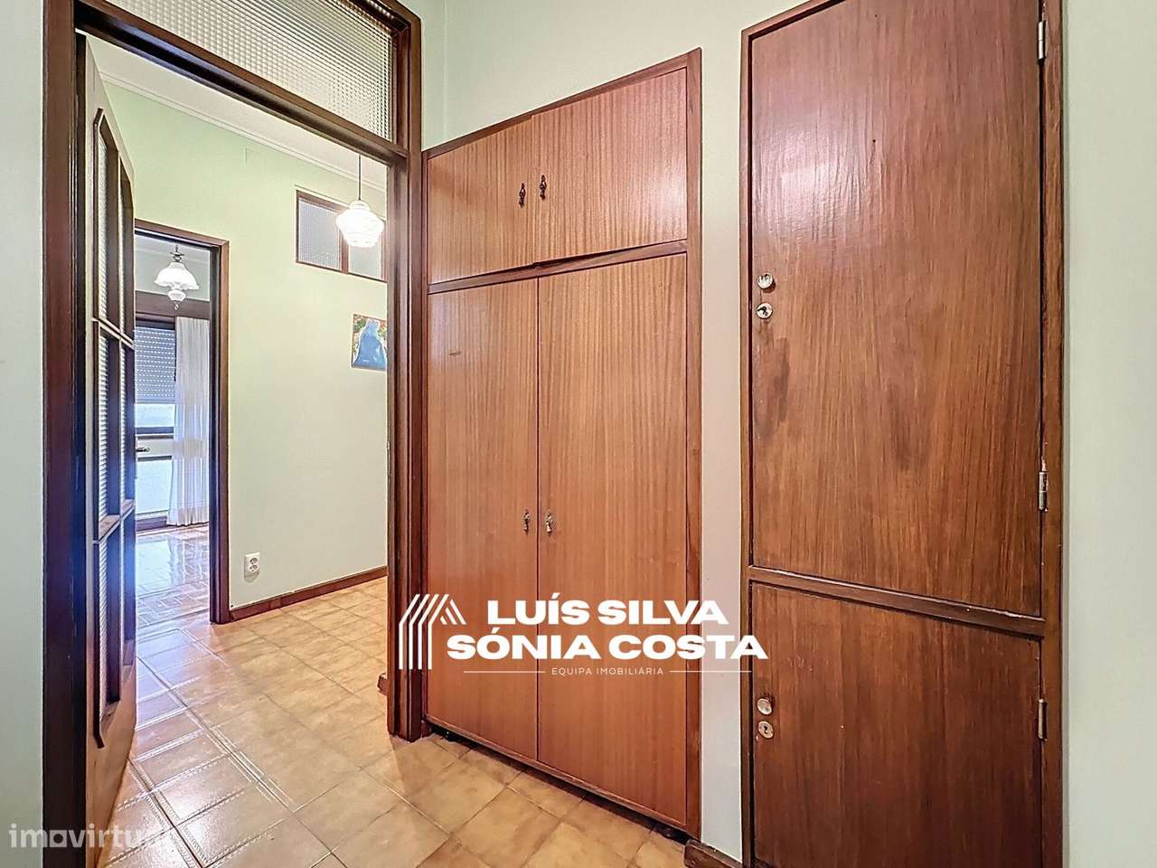 * APARTAMENTOS T4 Destinados a Investimento *-11