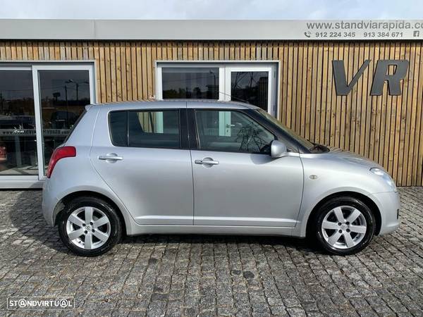 Suzuki Swift 1.3 DDiS GL - 14