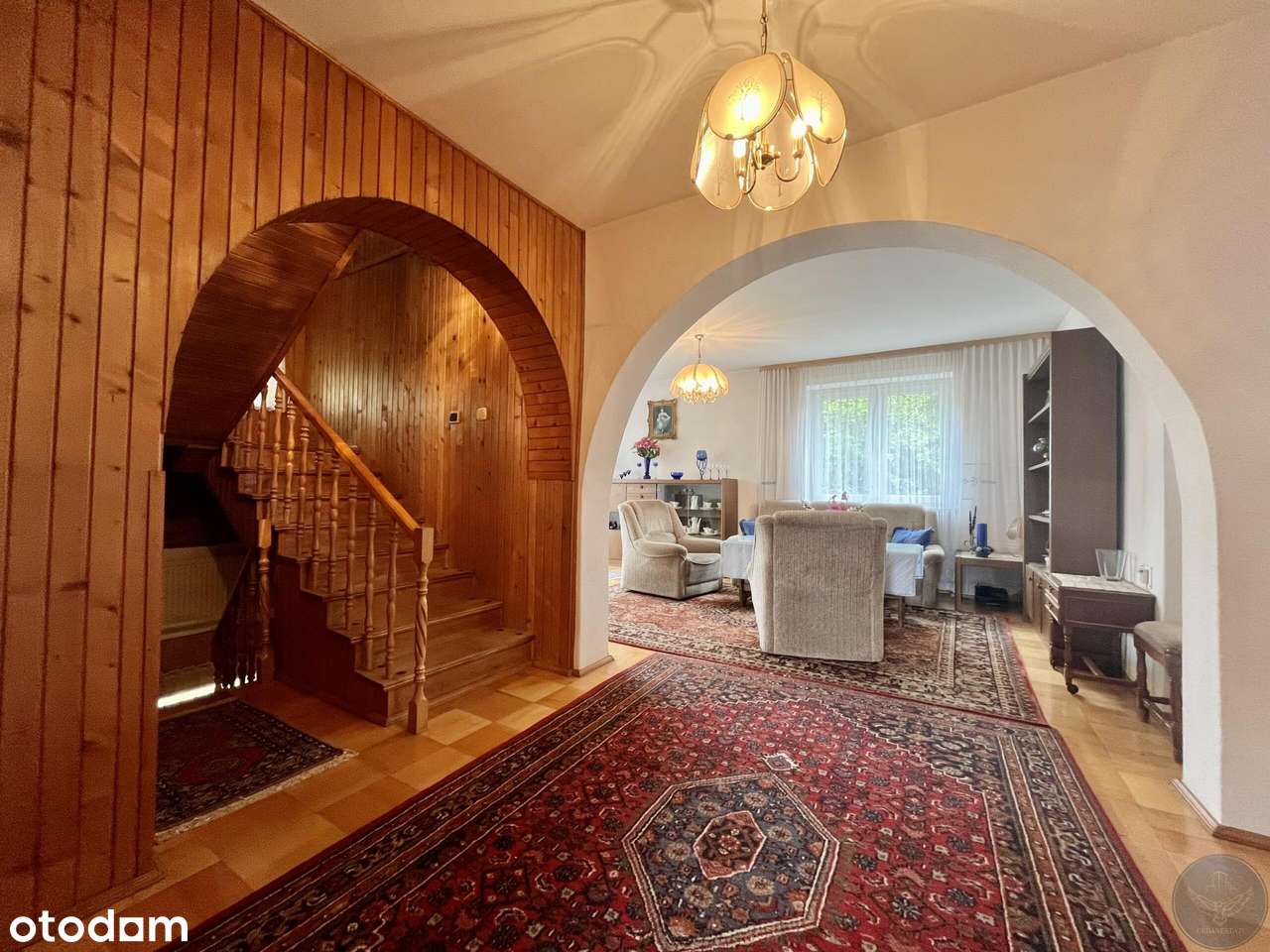 Dom Wolnostojący_210m2_Garaż_Ogród-3