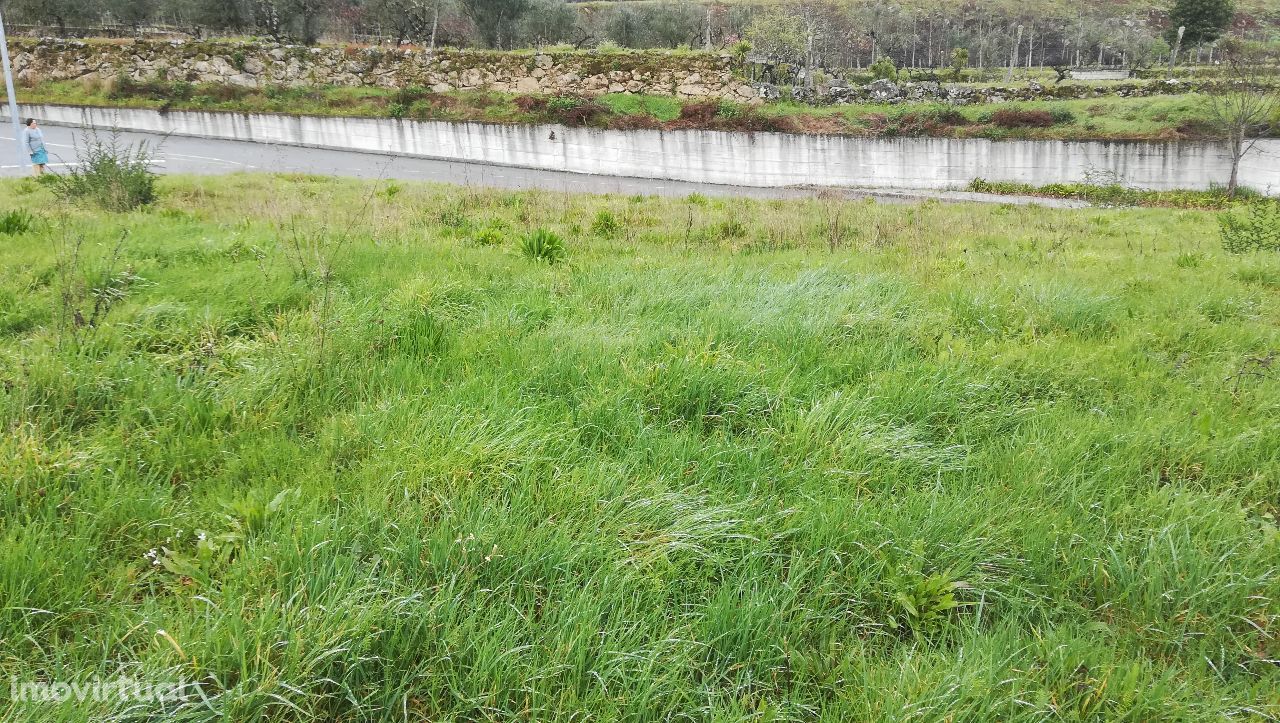 Terreno Para Construção - Couto - Viseu