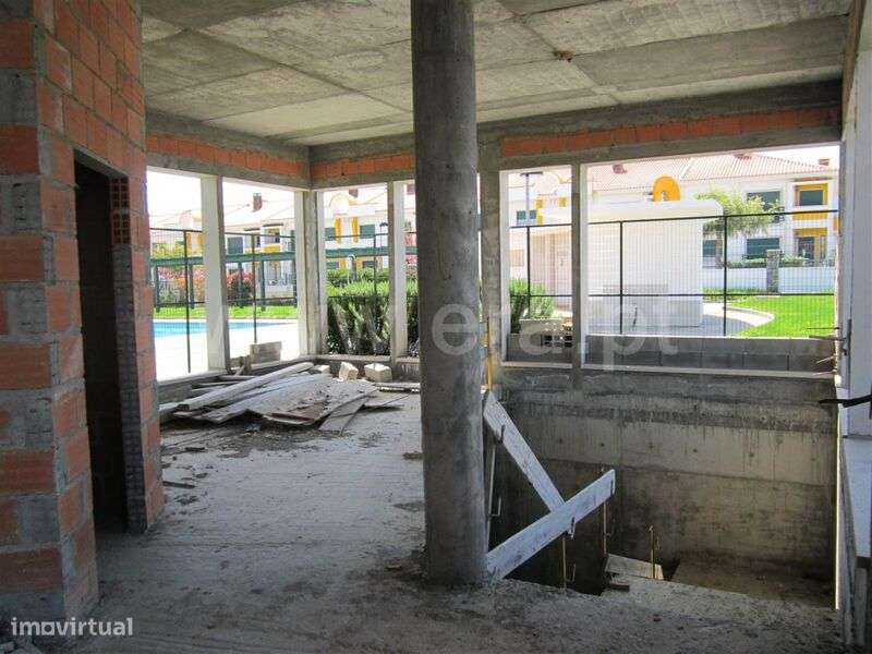 Loja / Fundão, Fundão - Grande imagem: 4/5