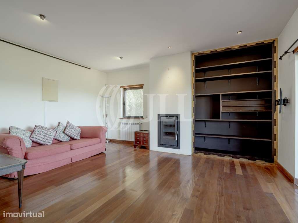 Moradia T4 com terreno urbano, em Alcantarilha, Silves, Algarve - Grande imagem: 5/35