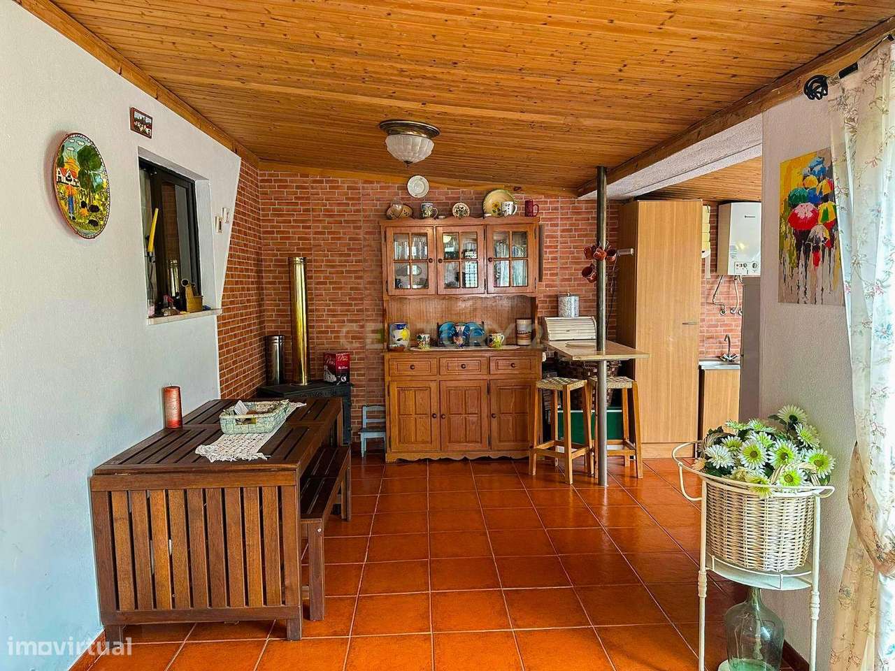 Terreno com Moradia T2 em Azeitão com Piscina e Excelente Exposição So - Grande imagem: 5/40