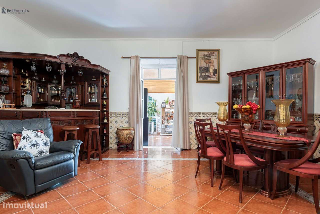 Encanto Algarvio – Moradia Térrea Isolada com Piscina e Jardim-6