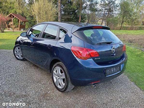 Opel Astra IV 1.4 T Enjoy - 16