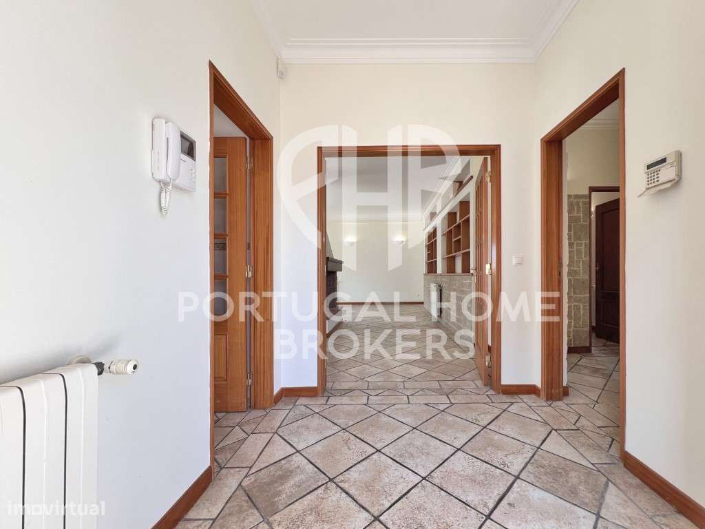 Moradia Isolada V3+2 com Piscina nas Sesimbra - Caixas - Grande imagem: 3/60