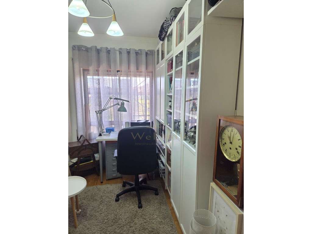 Excelente T3 no centro de Lisboa-13