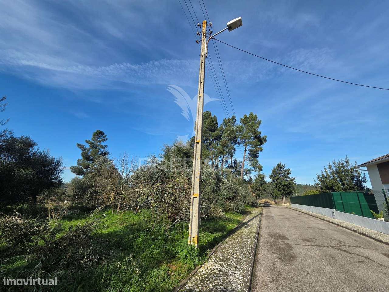 Terreno Urbano - Grande imagem: 2/17