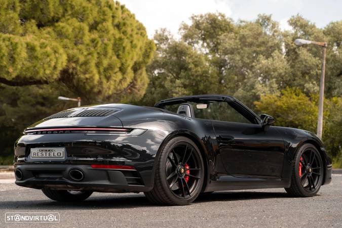 Porsche 992 Carrera Cabrio GTS PDK - 2