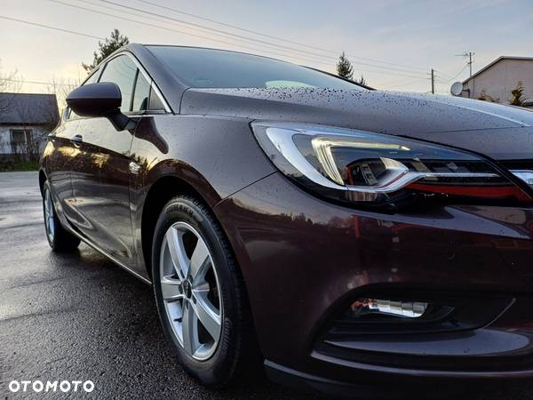 Opel Astra 1.4 Turbo Edition - 9