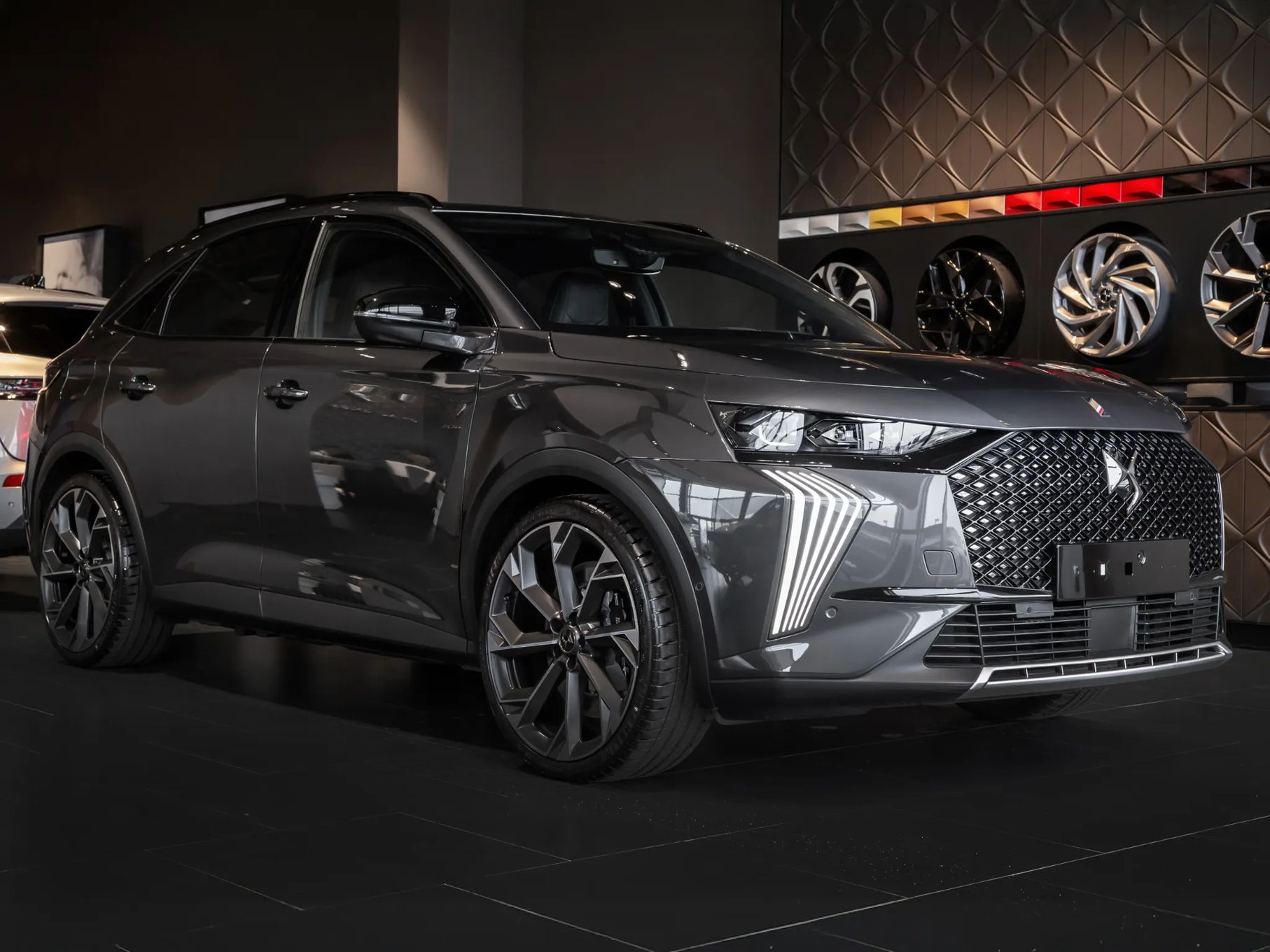DS Automobiles DS 7 Crossback 360KM E-Tense 4×4 Opera