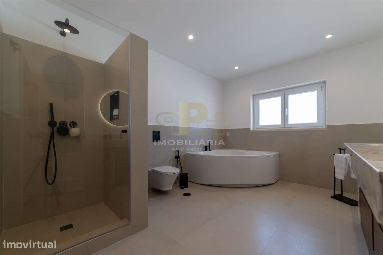 Moradia T6 Venda em Salvaterra de Magos e Foros de Salvaterra,Salvater - Grande imagem: 5/56