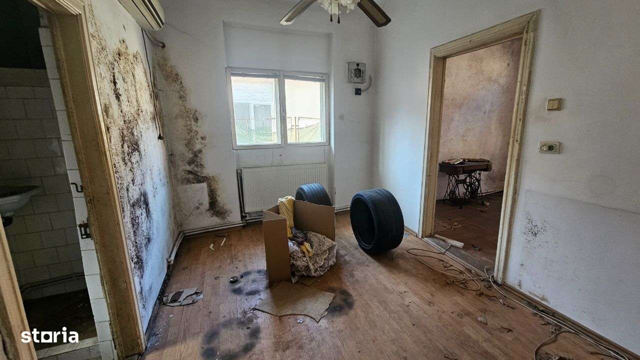 Casa tip langa Maternitatea Giulesti - Regie - Imagine principală: 4/10