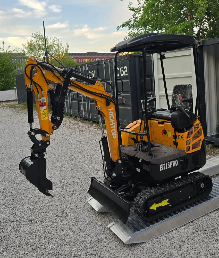 Minikoparka ht15pro  nowa minikoparka ht15pro koparka gąsienicowa diesel silnik koop kd192f 2026