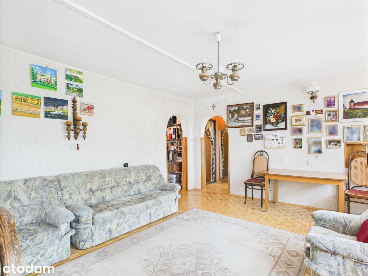 Duże Pełne Słońca Mieszkanie z 2 Balkonami - dostępny spacer wirtualny-1