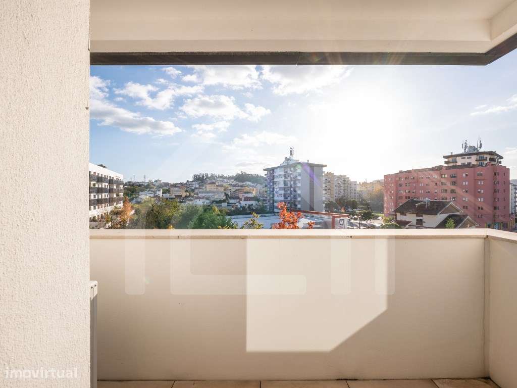 Apartamento T3 Open - Remodelado | Quinta das Nogueiras-31