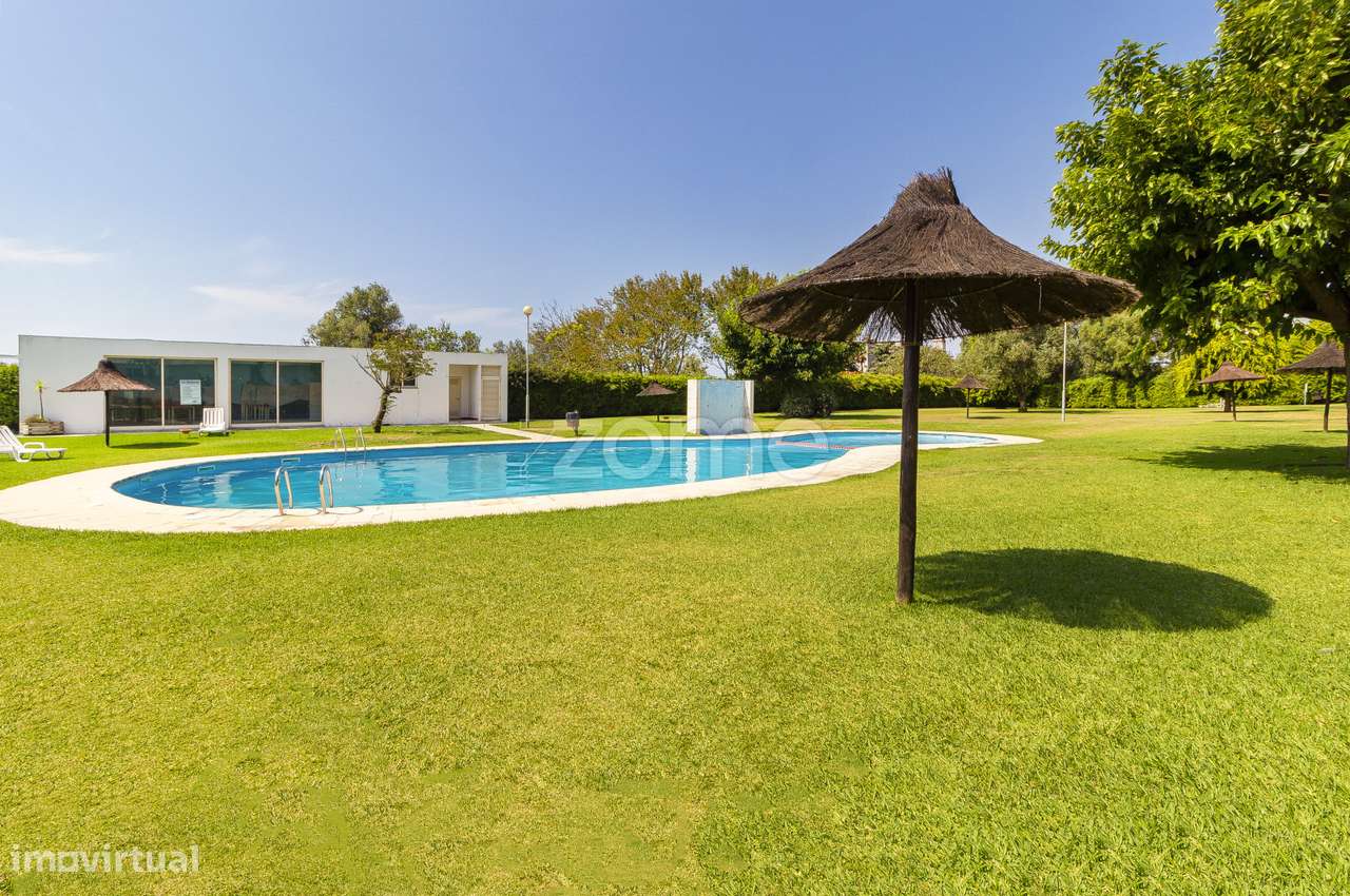 Moradia T4 em Banda, Condomínio Fechado em Antas, Esposende - Grande imagem: 4/60