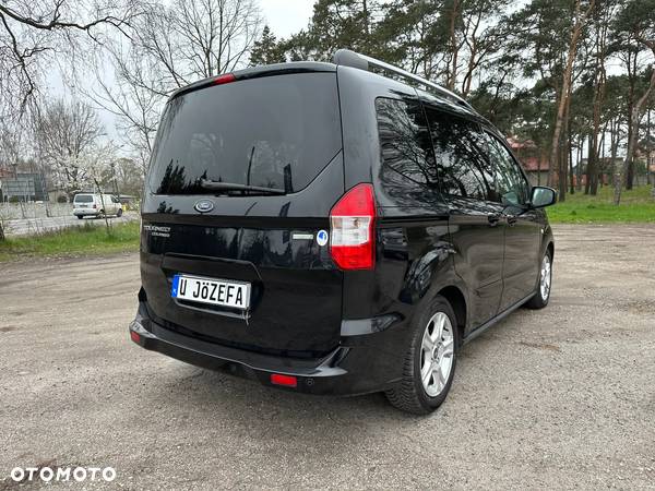 Ford Tourneo Courier 1.0 EcoBoost Titanium - 9