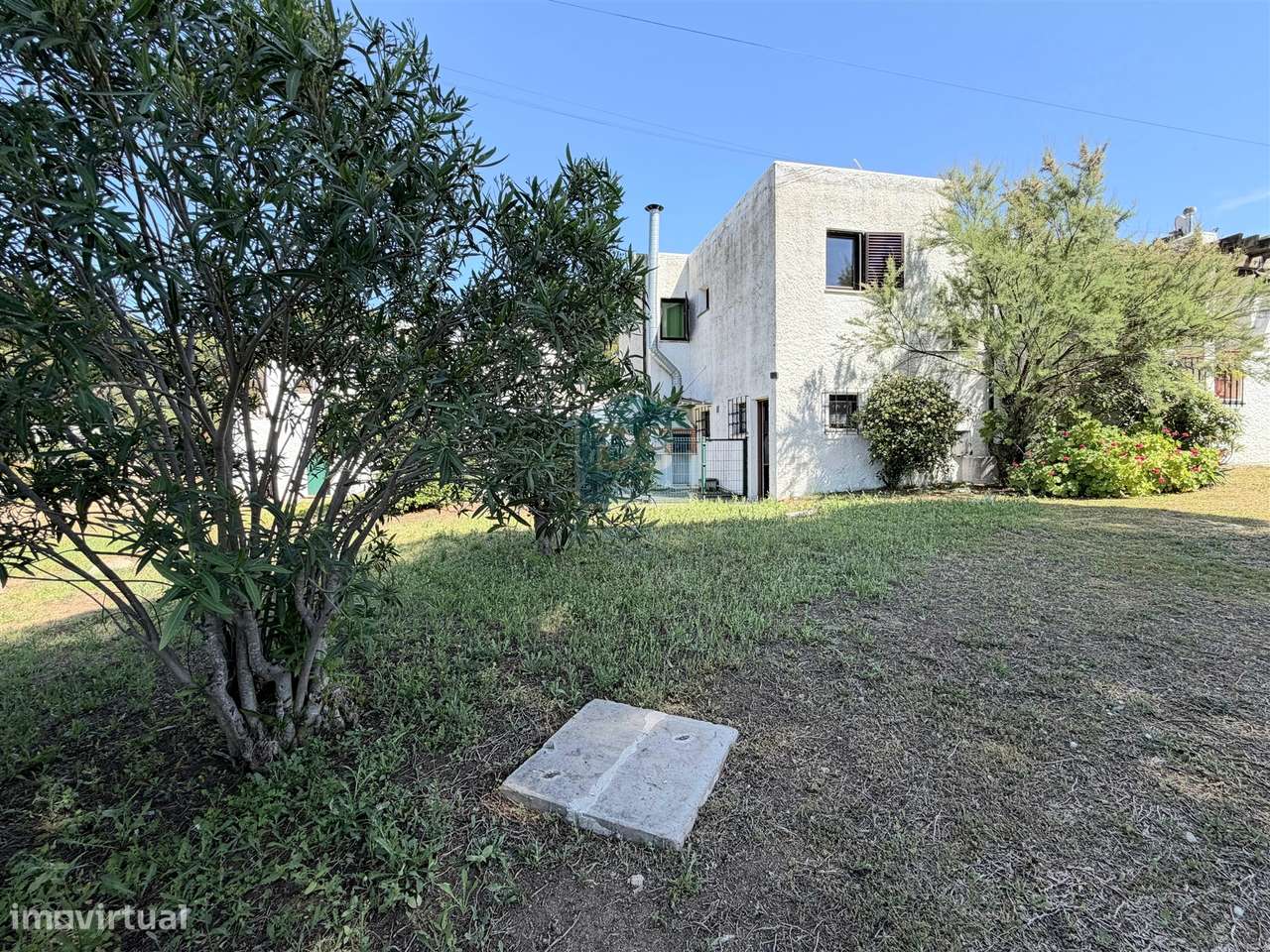 Moradia Geminada T2 Venda em Quarteira,Loulé-17