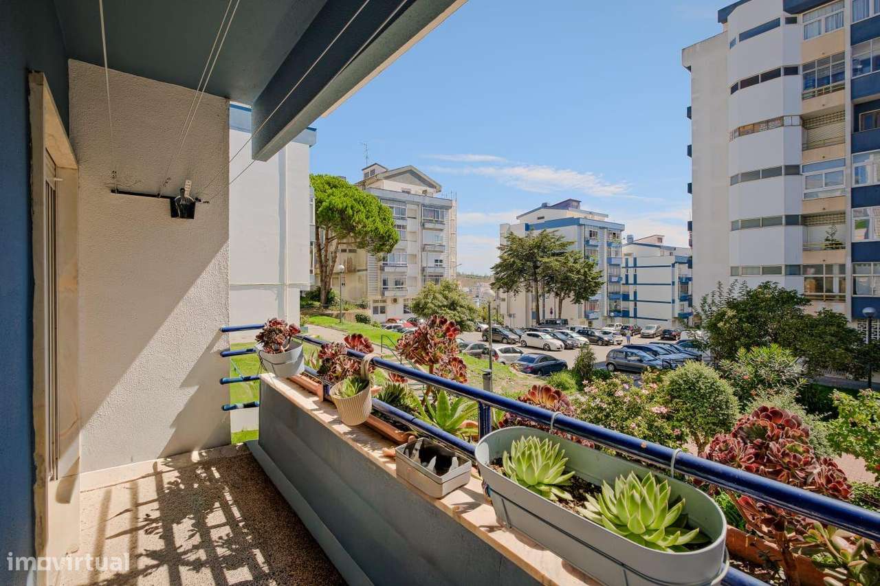 Apartamento T3 em Rio de Mouro, Sintra-28