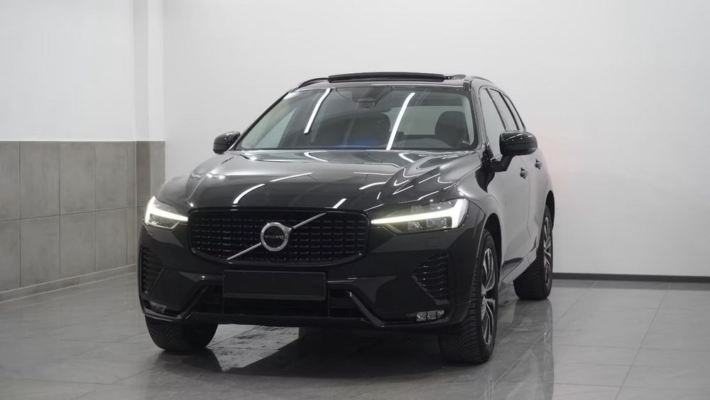Volvo XC60 II B5 B AWD Plus Dark 2024