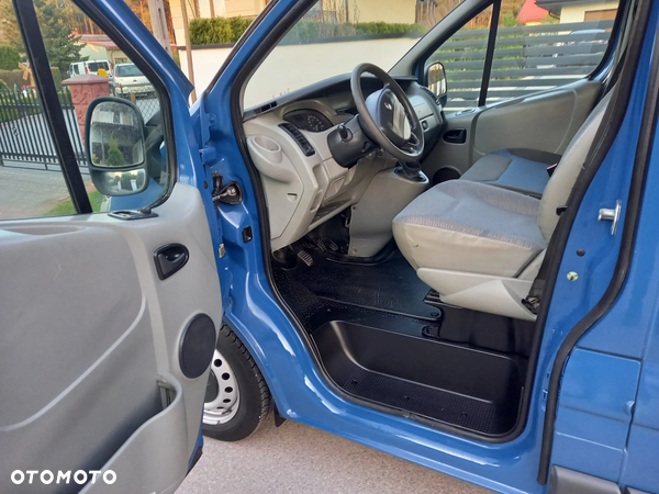 Renault Trafic - 6