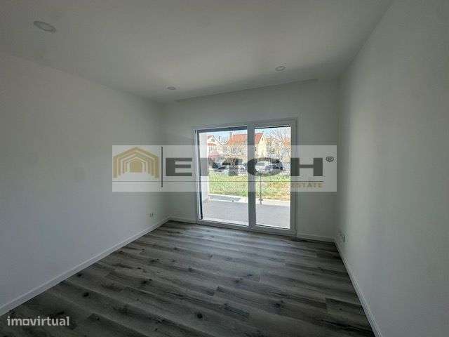 Moraria T3+1 Geminada na Abóboda / Possibilidade Piscina-22