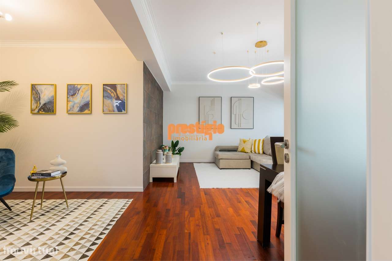 Apartamento T3 Venda em Nogueira, Fraião e Lamaçães,Braga-7