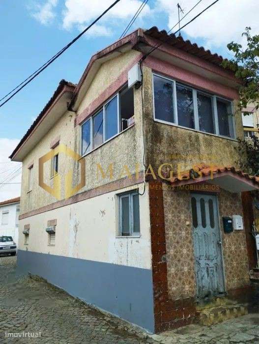 Moradia para recuperar com projeto de transformação em Serzedo - Grande imagem: 5/13