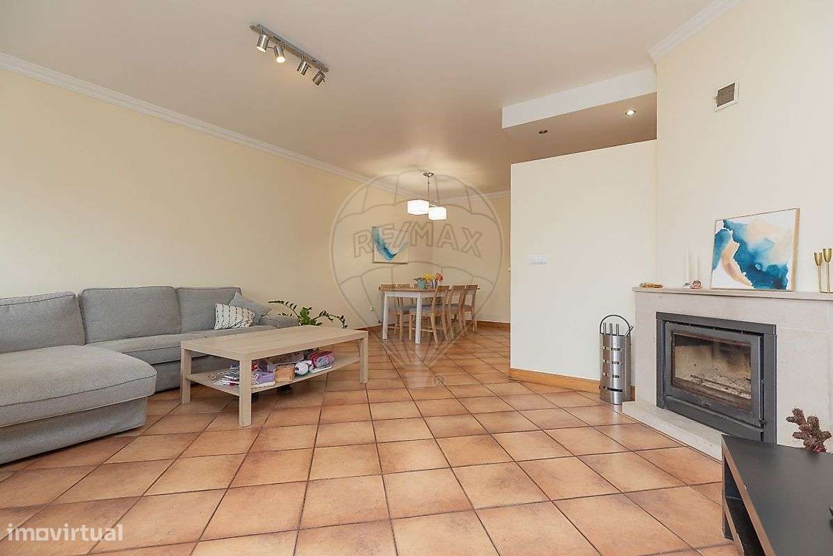 Moradia T4 para arrendamento - Grande imagem: 2/28