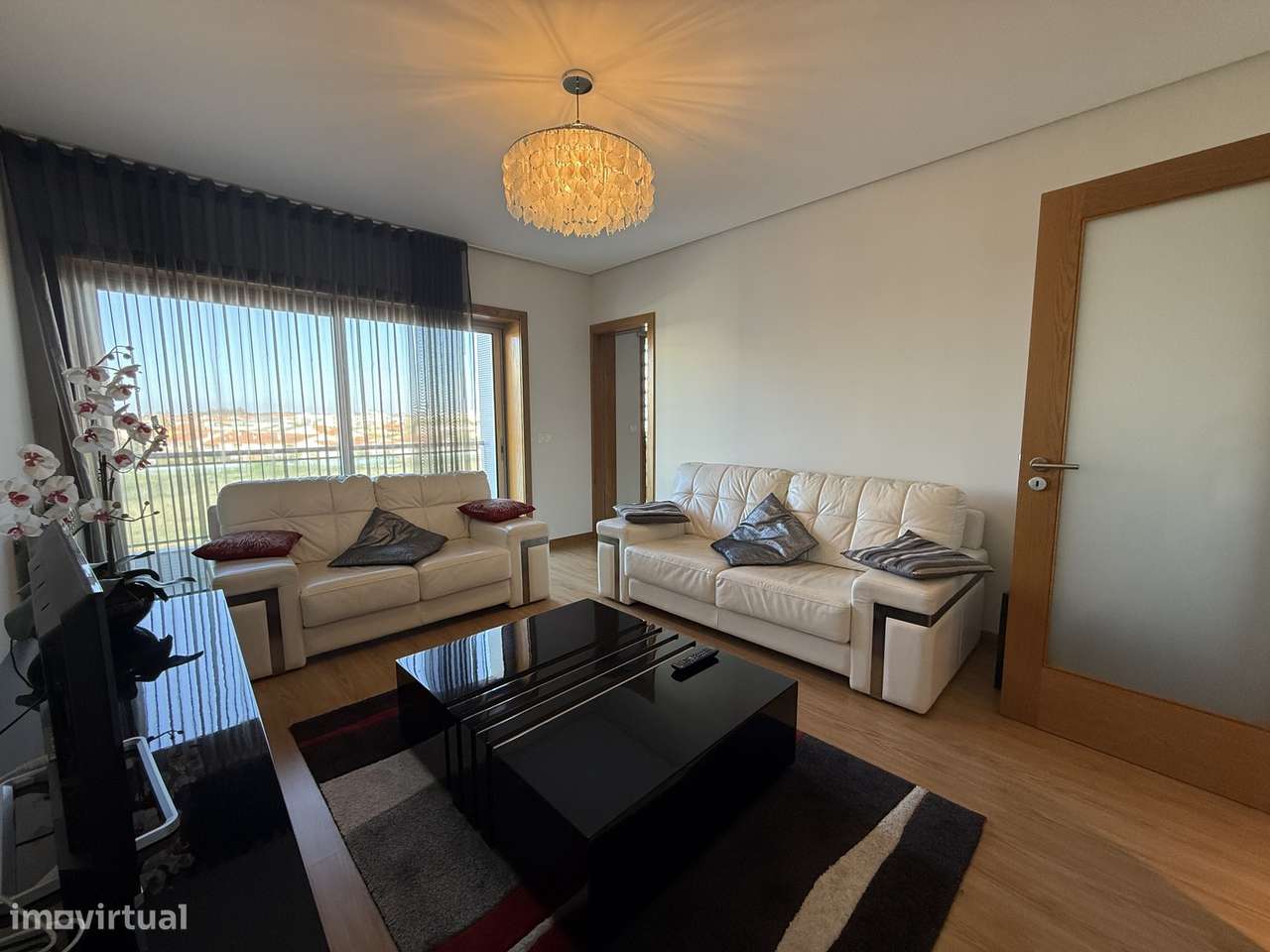 T2 Dpx. Próximo do Glicínias - Grande imagem: 4/38