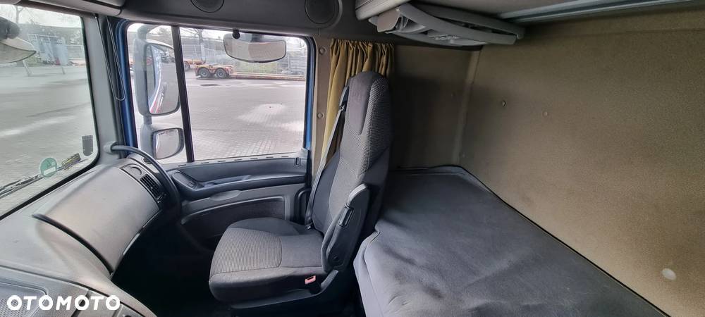 DAF 105.460 low deck - 18