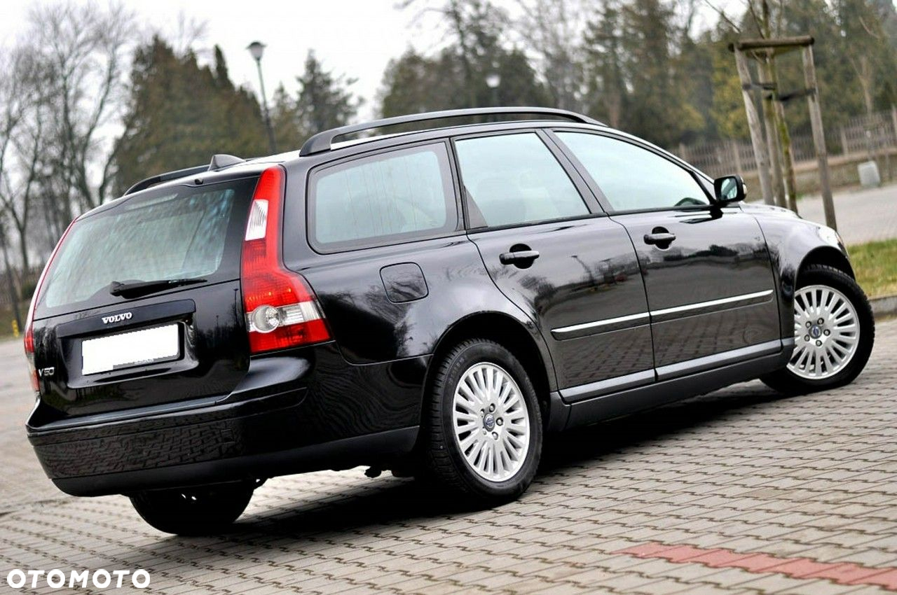 Volvo V50 - 3