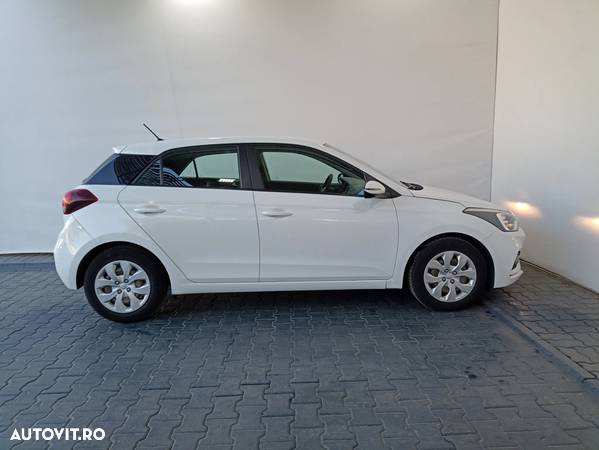 Hyundai i20 1.25 75CP M/T Comfort+ - 16