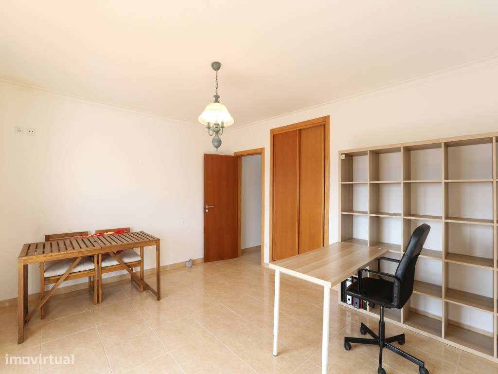 Moradia Geminada T3 com Vistas Deslumbrantes, Localizada na Serra d...-15