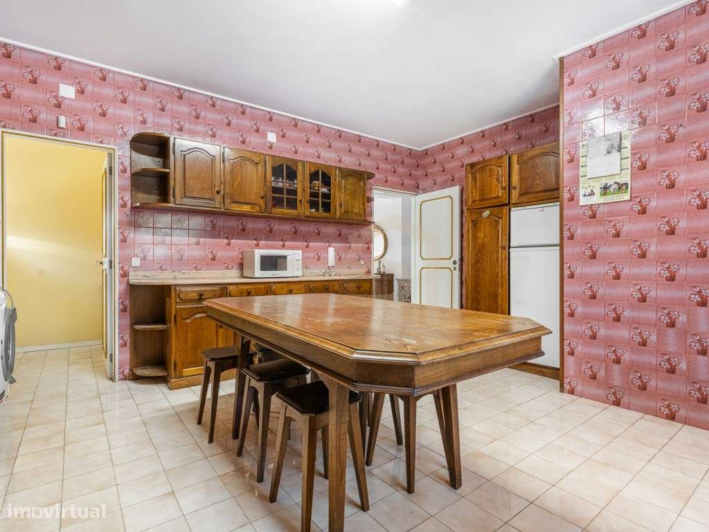 Moradia T4 em Lomar, Braga-12