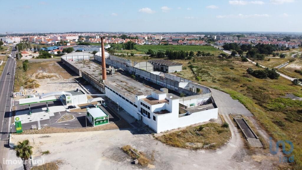 Comércio diverso em Setúbal de 3267,00 m2