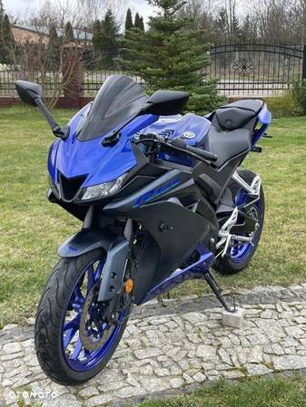 Yamaha YZF - 30