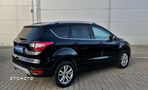 Ford Kuga - 12