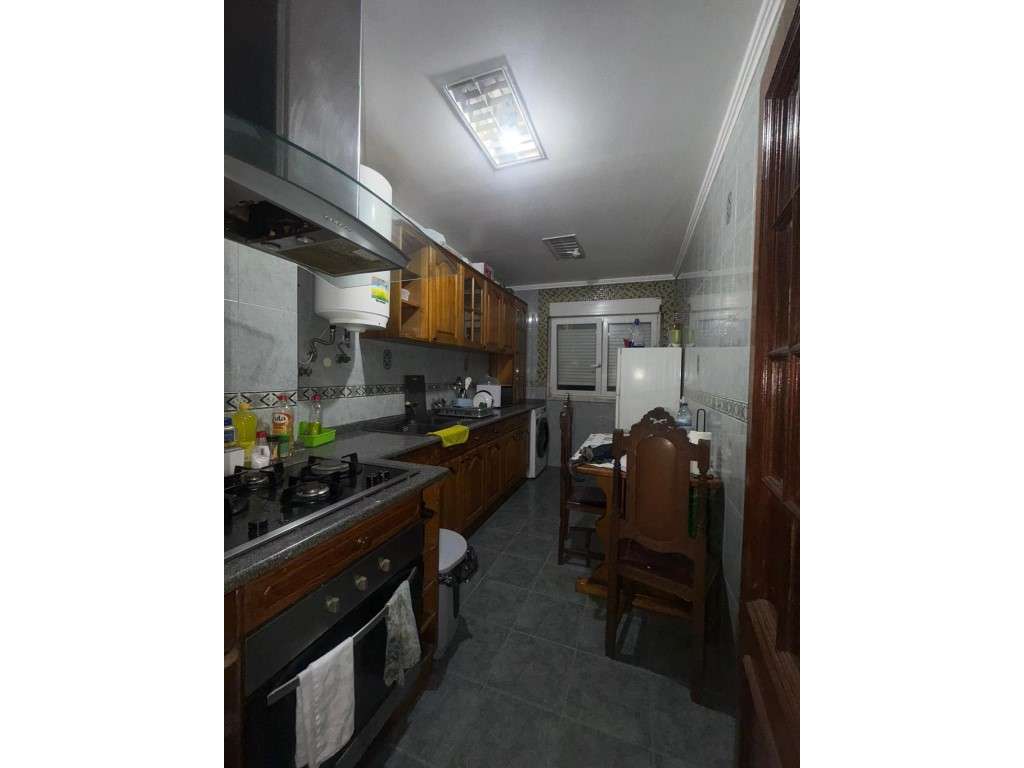 Imperdível T2 na Amadora! - Grande imagem: 3/7