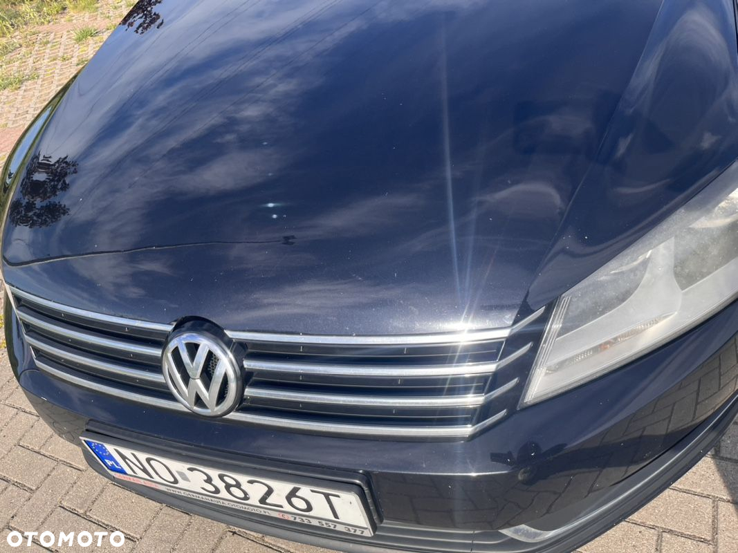 Volkswagen Passat 1.6 TDI DPF BlueMot Trendline - 30