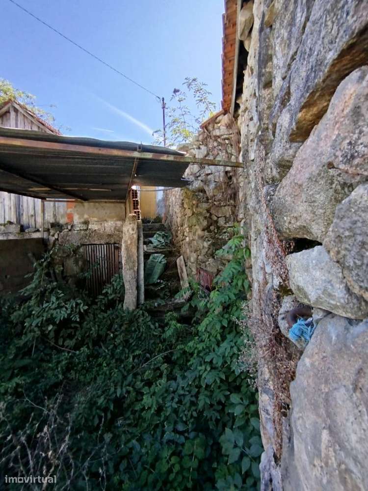 Moradia para Recuperar - Calde - Viseu - Grande imagem: 5/12