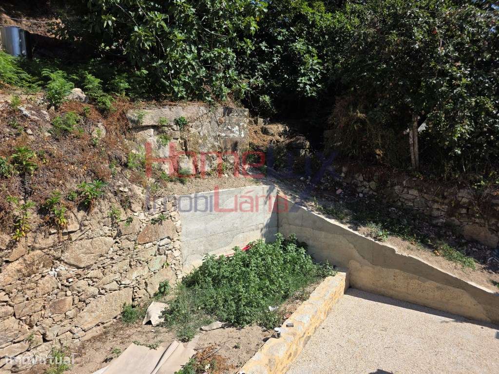 Moradia T2 em Borralhal, Sever do Vouga-12