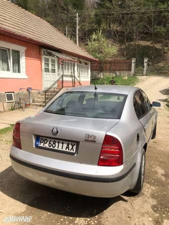 Dezmembrari Skoda Superb 2.5 TDI V6 Piese Skoda Superb 1 2.5 tdi v6 - 3