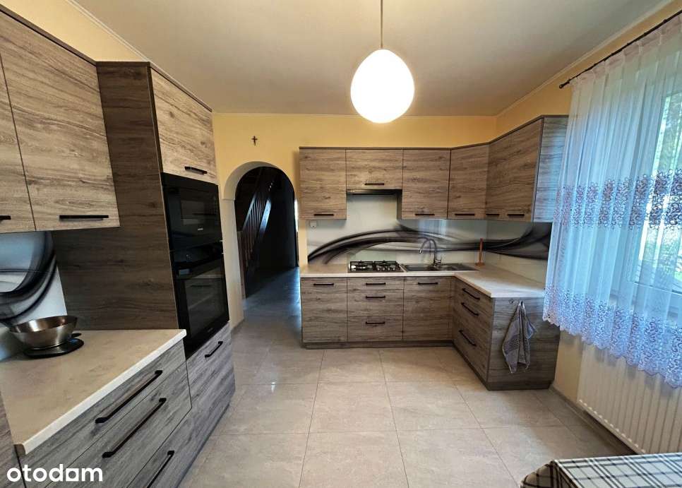 Dom z charakterem, po częściowym remoncie, na dużej zielonej działce - Pełny obrazek: 5/12