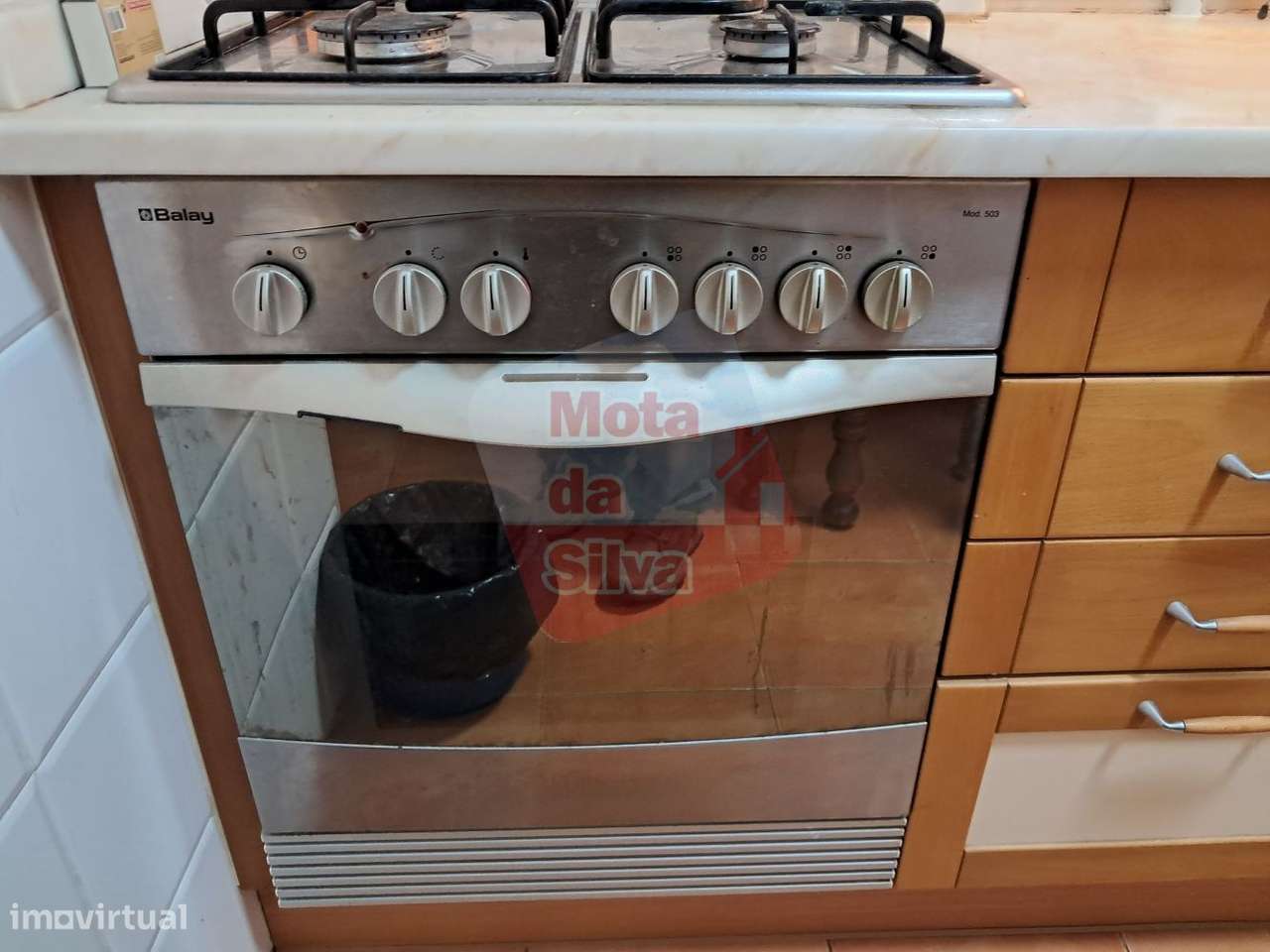 Excelente apartamento R/C, T2 com Logradouro em Queluz-8