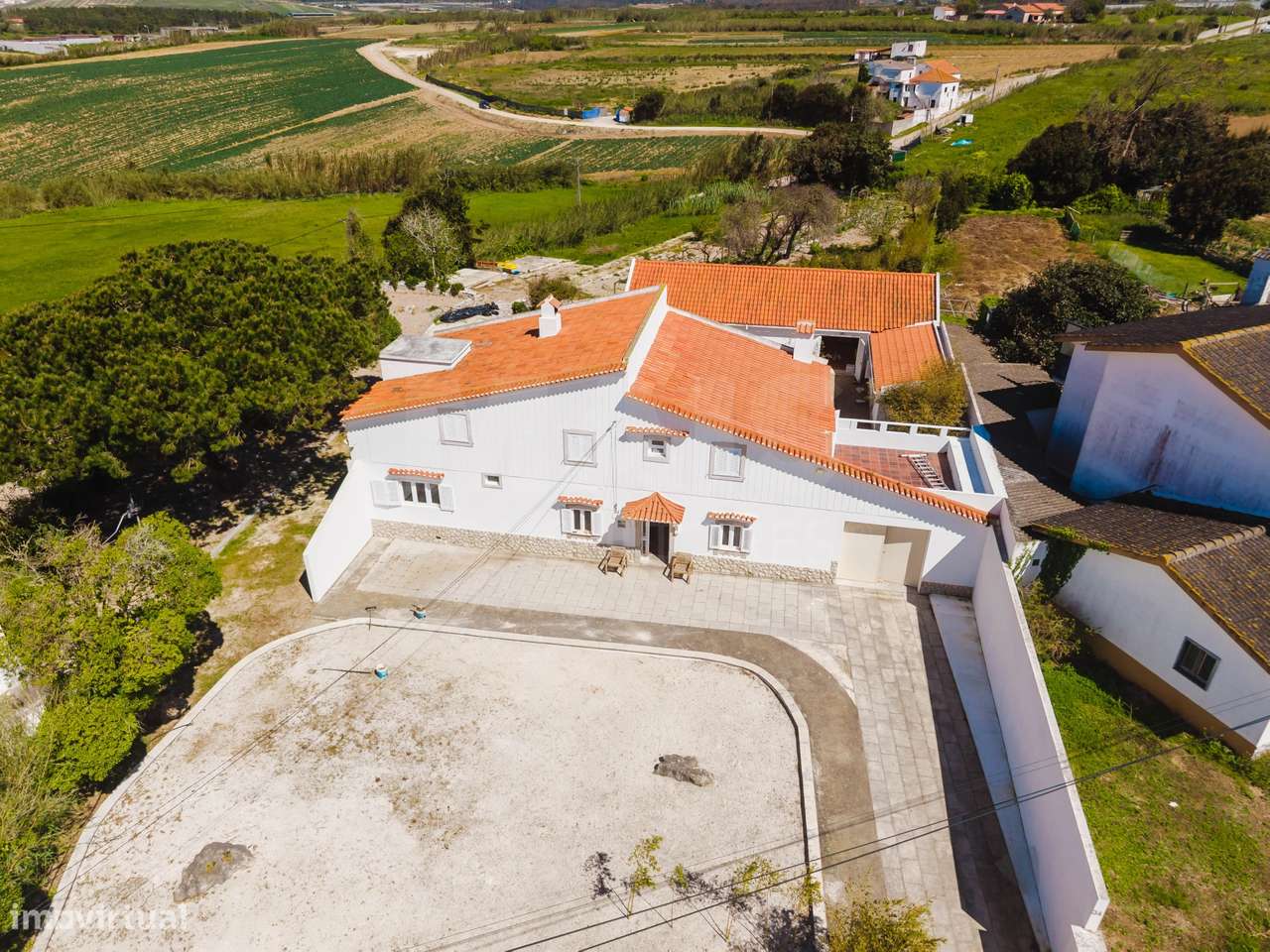 Imóvel com Vista Mar e Elevado Potencial Turístico a Minutos das Pr... - Grande imagem: 5/50